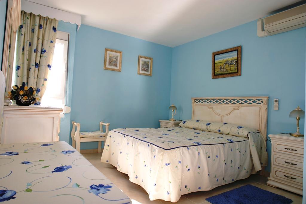 Minerva Jupiter Apartments Benalmádena Habitación foto